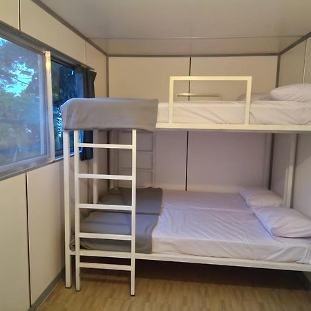 Hotel Bukit Pinus Tegalharendong Ngoại thất bức ảnh